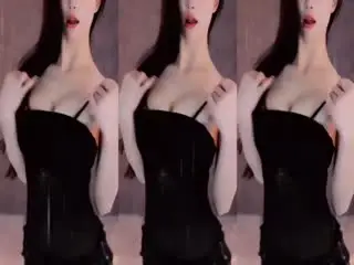 抖音私人定制舞蹈标杆颜值身材天花板极品女神【艾可乐】劲曲BGM裸舞各种高潮脸极限挑逗08