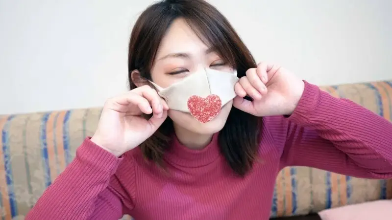 FC2-PPV-4785466 （高清花絮，露臉，無碼）街角抓拍#蒙面美女