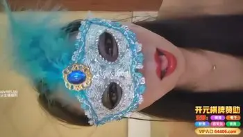 【快手网红】风骚熟女单身高跟鞋女王私拍自慰泄密