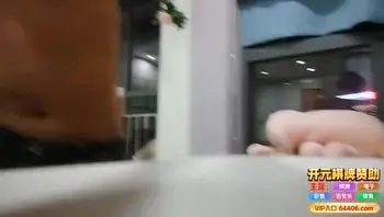 极品大奶嫩妹，喜欢从后面被操，骚叫连连