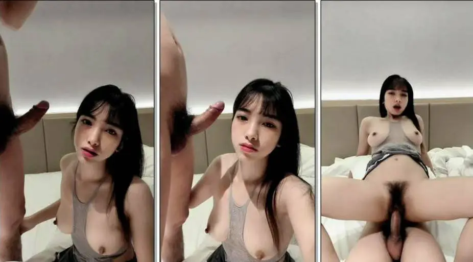 颜值不错的小妹穿着性感的透视装漏着骚奶子给小哥舔弄弯钩大鸡巴深喉口交，激情上位让小哥压在身下爆草蹂躏