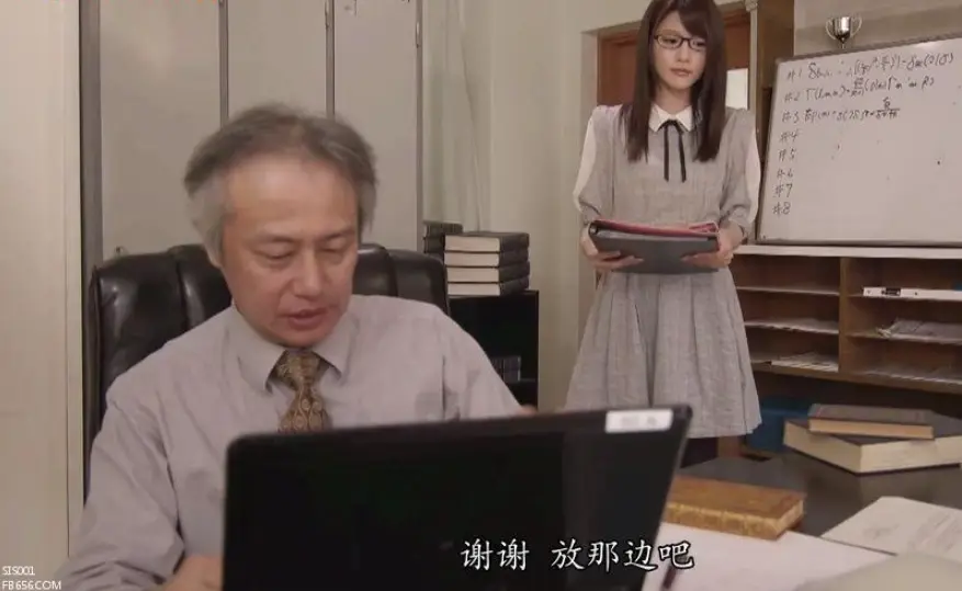 中文字幕 女大学生气质文雅漂亮嫩嫩把教授迷的不要不要，沦陷在小姐姐风情中吸奶子啪啪操