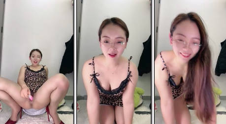 【穿上丝袜轻微脸红】你的丝袜骚宝 御姐 长腿翘臀 吃鸡 高跟大鸡巴水晶棒插逼 喷水  (1)