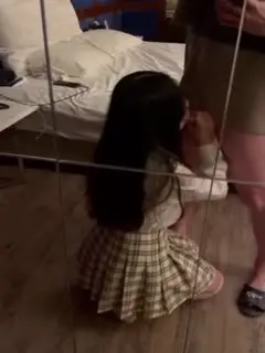颜射酒吧刚认识的纯欲少女免费精盆