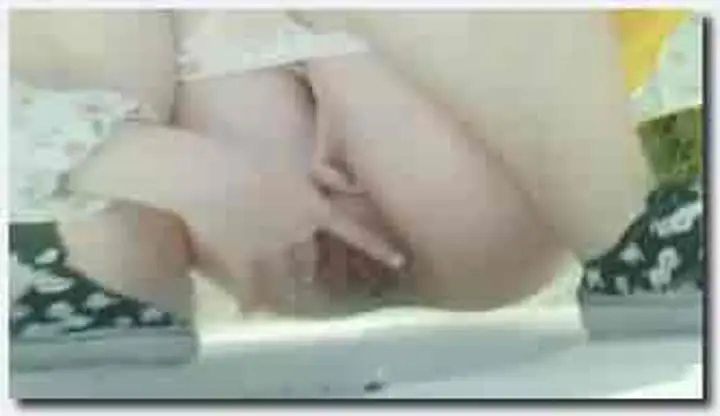 出品 厕所拍白虎小嫩妹嘘嘘