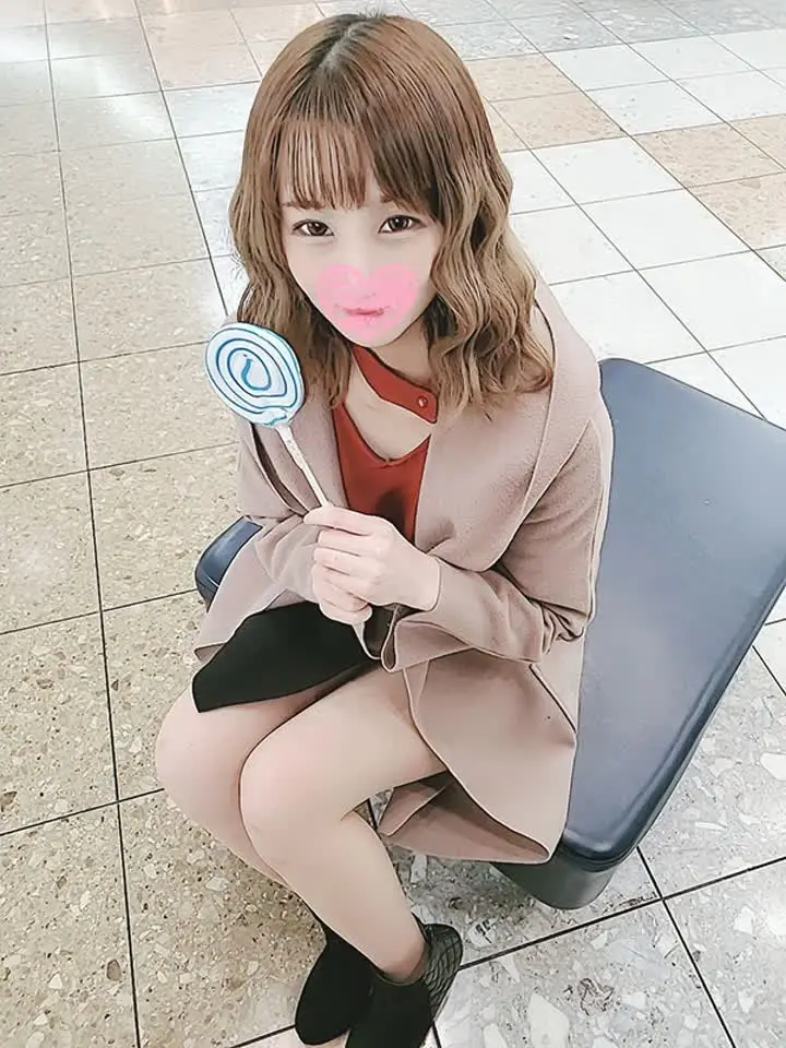 FC2-2798836 【無/顔晒し/制裁/ 2作合計 155分 】小悪魔的な魅力で男たちを手のひらで転がすスレンダー美女に、怒りの中出し&おかわりぶっかけ制裁。