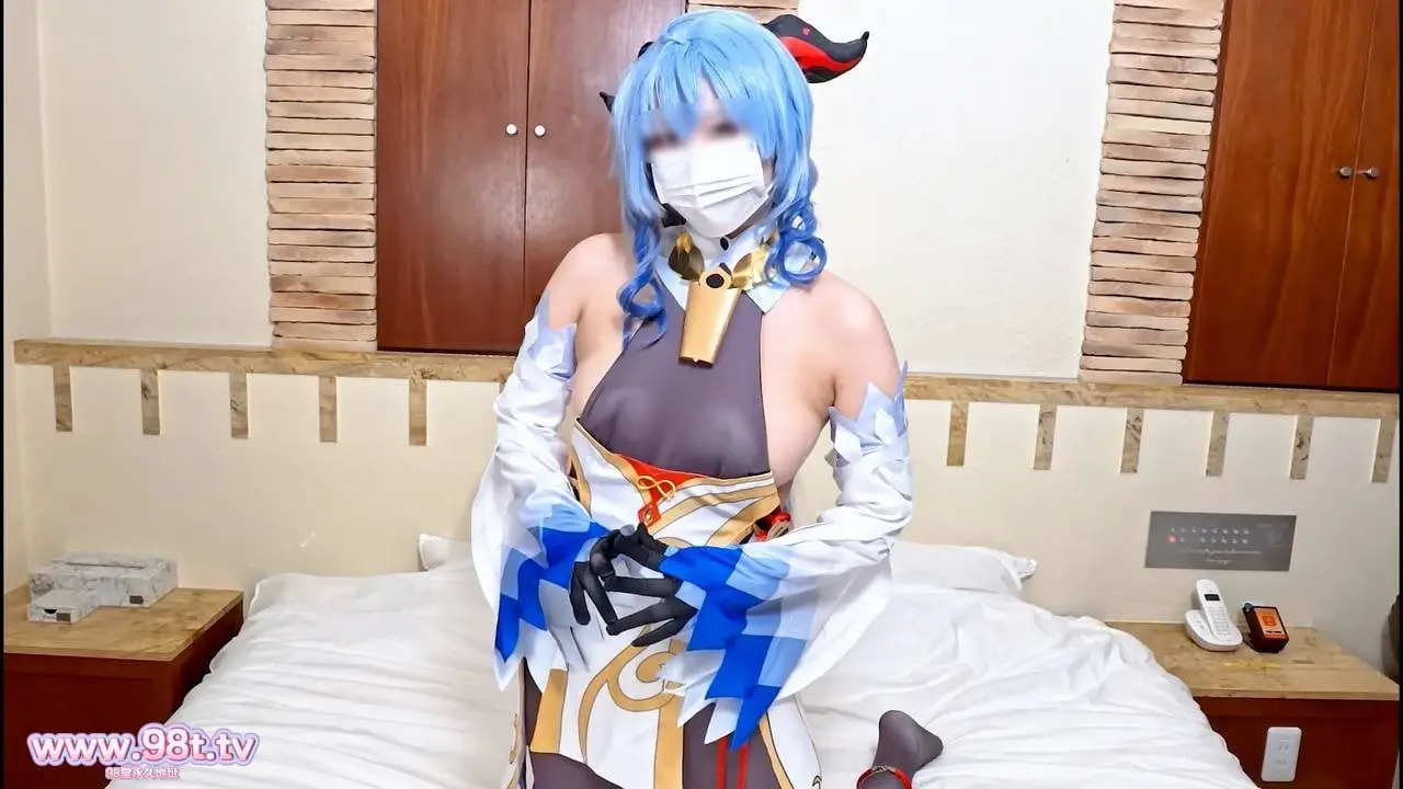 FC2PPV-4860129- 【無/】激カワ本物レイヤーちゃん原ネ申○雨コスでイキまくり！セックス大好きデ