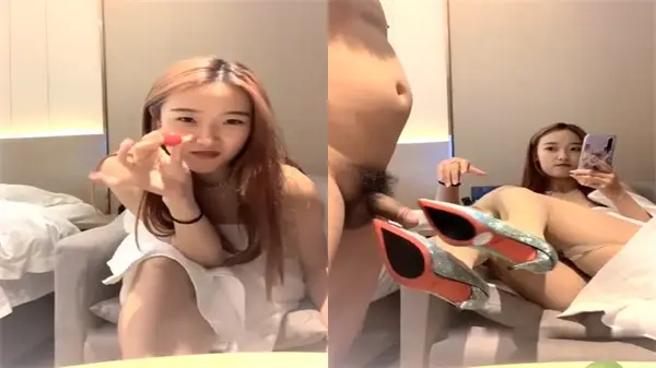 妹妹深夜大胆勾引哥哥，欲火难耐激情四射