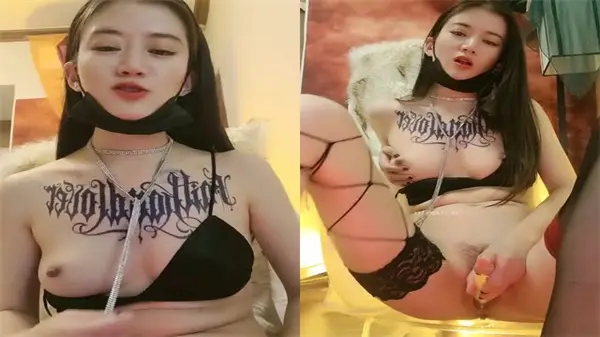 风骚御姐丝袜诱惑，火辣大长腿在线大秀