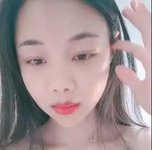除夕爆操极品娇小老婆 口交打飞机后入骑乘狂摇