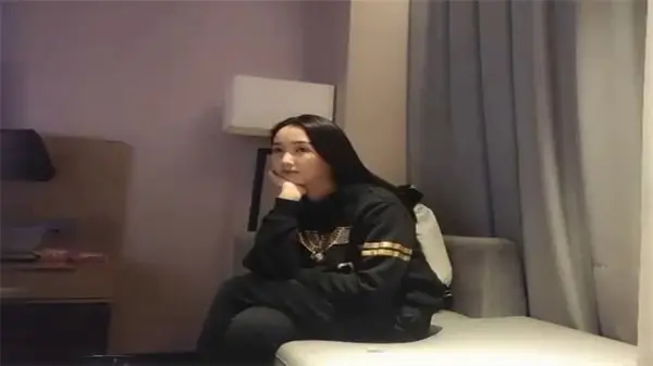 极品御姐明星脸 身材火辣似模特 步宾探花番号流出