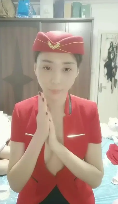 素颜家居诱惑快递小哥 制服舔穴狂操浪叫 捆绑抽插玩弄高潮迭起