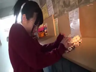 KTKC-057隣に引っ越してきた地味メガネな女子大生は隠れ巨乳（Hカップ）のムッツリ隠れビッチだったので、ちょいと脅して悪戯しちゃいました。第04集