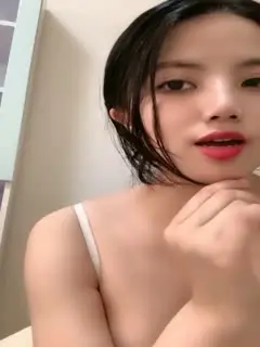 眼尖美女--红鲤❤️-这胸真是极品，漂亮，小脸可爱美女，揉酥胸，骚气兼具，叫得太骚了！第06集
