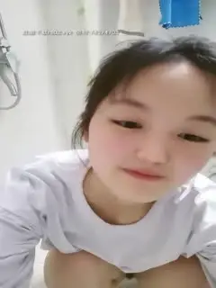 高颜值嫩妹子【少女钰儿】洗完澡道具自慰，振动棒插入粉穴呻吟娇喘诱人，很是诱惑喜欢不要错过第01集
