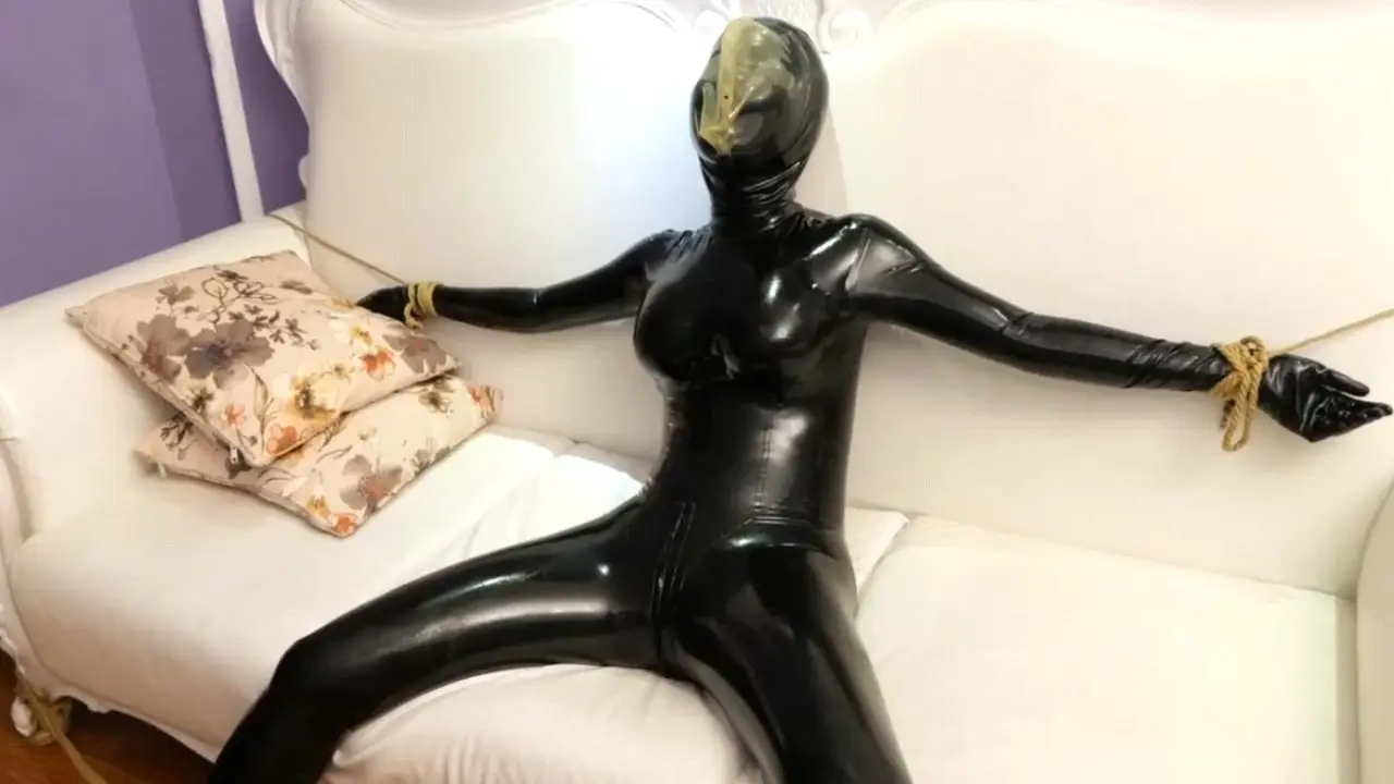 极品少妇捆绑调教，高潮不断，番号230