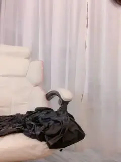 新来的大奶骚货全程露脸情趣装诱惑，性感的骚奶子肥美鲍鱼，道具抽插浪叫不止表情骚极了，近距离展示喷水第03集