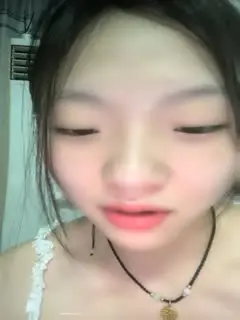 【对羊羊心动】应求发帖清纯小学妹道具自慰无套啪啪~！！✨✨✨--20小时，人称浙江刘亦菲，露脸清纯_20220807_223944第01集
