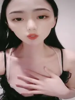 新人主播··月亮的骑士··漂亮小嫦娥，发骚被发配到凡间，勾引狼友打飞机，揉奶漏逼！第05集
