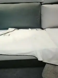 新人小少妇露脸初次下海，颜值不错身体保养的很嫩，揉软的骚奶子肆意揉捏，小逼逼掰开给狼友看自慰呻吟好骚第07集