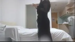 酒店偷情黑丝御姐！巨乳晃眼蜜穴紧致，外围女极品馒头鲍销魂夹击