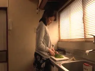 GMA-05緊縛調教妻夫には絶対に言えない叔父に犯●れる日々第02集