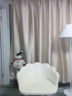 碎花裙子女神妹子，超高颜值模特身材椅子上手指掰，手指抠操自慰第01集