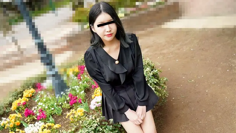 清纯素人铃宫光边挨操边和男友通话！真实偷拍激烈抽插现场 番号10musume_102823_01