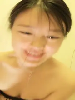 穿情趣装的美女狐狸精，全程露脸妩媚诱人，听狼友指挥互动撩骚，揉奶玩逼自慰呻吟，表情好骚火辣艳舞别错过第10集