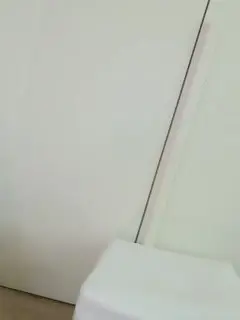 极品淫娃小荡妇，全程露脸性感火辣艳舞，情趣丝袜装，揉奶玩逼淫声荡语道具抽插骚 穴，精彩不要错过好刺激第05集