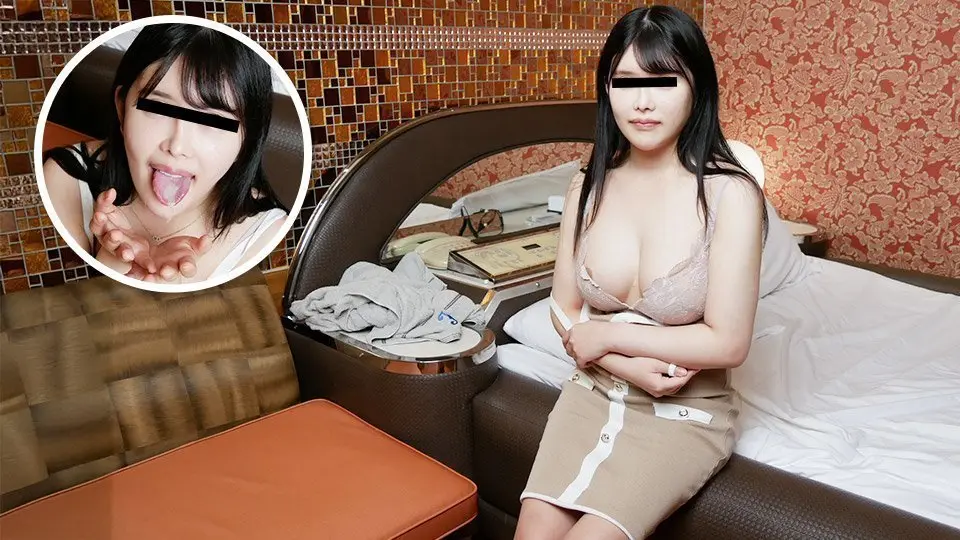 PACO-080225_100 四名饥渴人妻争相吞精 轮流跪求内射的变态淫妻