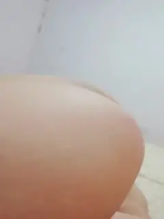 自我陶醉式的肉肉妹子，口交挑逗男友，特写厚实的蝴蝶逼第01集