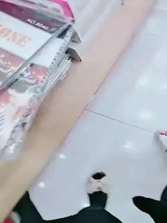 【户外实习生】漂亮小女孩戴着跳蛋~逛市场~骑车各种露~✨✨✨胆子真是太大了，就是这份心跳-203014-351_(new)第02集