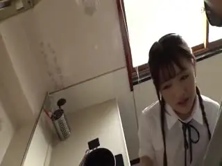 MUDR-093個撮性交01制服少女とオジサンおじさん大好きな美少女がプライベートイチ第01集