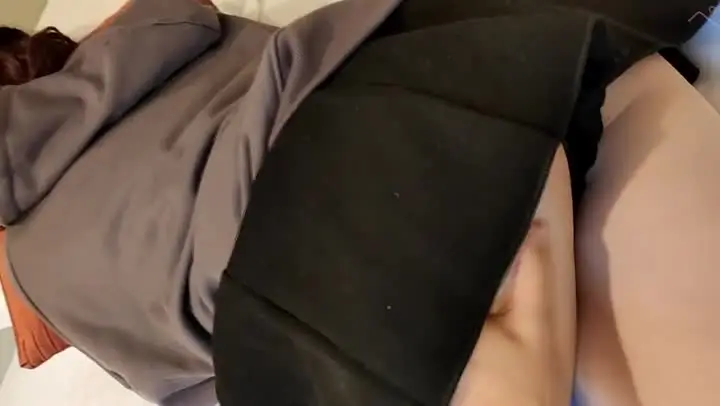 极品高颜值美女被炮机插穴后坐着炮椅最后无套内射粉嫩骚穴呻吟刺激