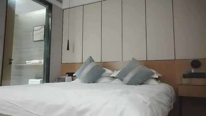 STP23206 马尾辫兼职外围美女 扒开衣服看看身材 穿上情趣装乳推舔屌 扶着腰后入猛顶 扛起双腿抽插~STP23206