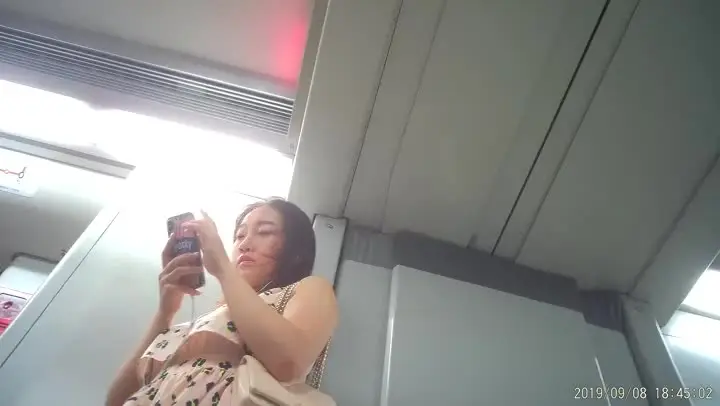 珍藏高清厕所偷拍抄底212