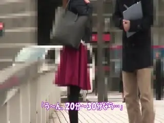 EMTH-223 ハイクラスの美熟女ナンパ SELECTION1 オバさん中出しプレミアム12人4時間