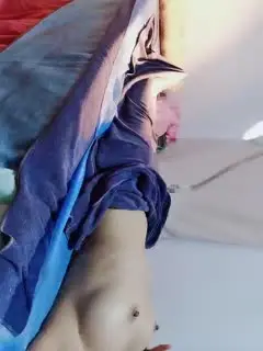 2021_12_14，【脱光法师法力无边】，养生馆真实偷拍，白嫩极富弹性美少女，第一帧就能让人无耻硬，百里挑一极品，白白修长美腿翘臀1.