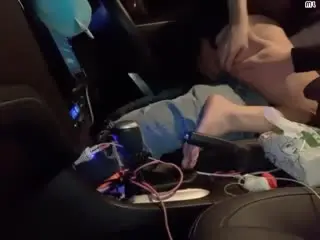 chinhbaby 色诱司机8分钟长片！车震激战露脸露点 