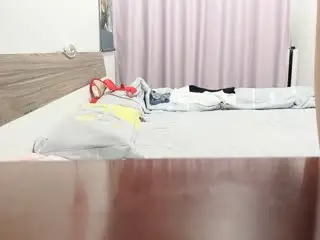 瘦子探花梦幻馆最后一夜的激情，分手炮，眼镜少妇，再次激情，闪光灯拍美穴真是粉。