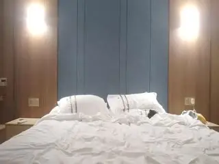 風騷小姐口交的时候一直说要射到嘴里这样才美颜。