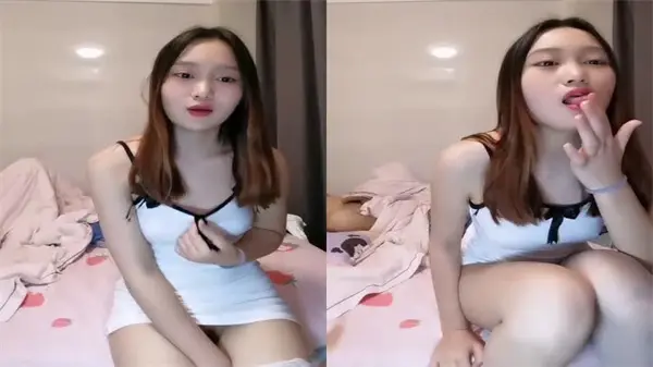 黑丝高跟爆乳骚货口交挑逗，骑乘上位遭狼友疯狂操逼