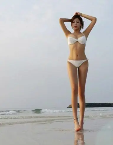海滩上的邂逅