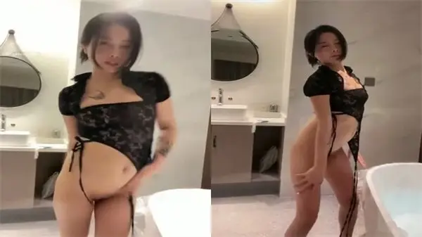 清秀巨乳小骚妹真空上阵，骑乘位淫语挑逗扭腰，蜜穴吞吐假阳具浪叫不断！