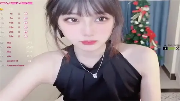 嫩得出水的绝世女神 toyotuback3