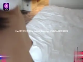淫荡女孩的圣诞夜 无套深喉 性感身躯