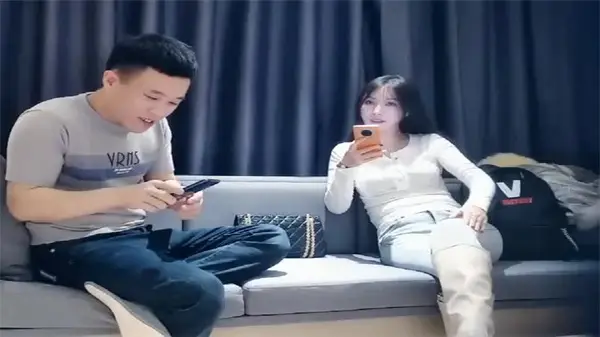 七天极品探花系列：影视学院毕业女神娇喘淫叫，内射中出！