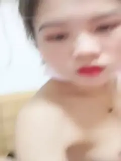 颜值不错苗条妹子性感短裙双人啪啪 上位快速抽插大屁股看着非常诱人 很是诱惑喜欢不要错过