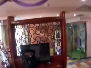 约炮性感女神，黑丝短发骚气撩天